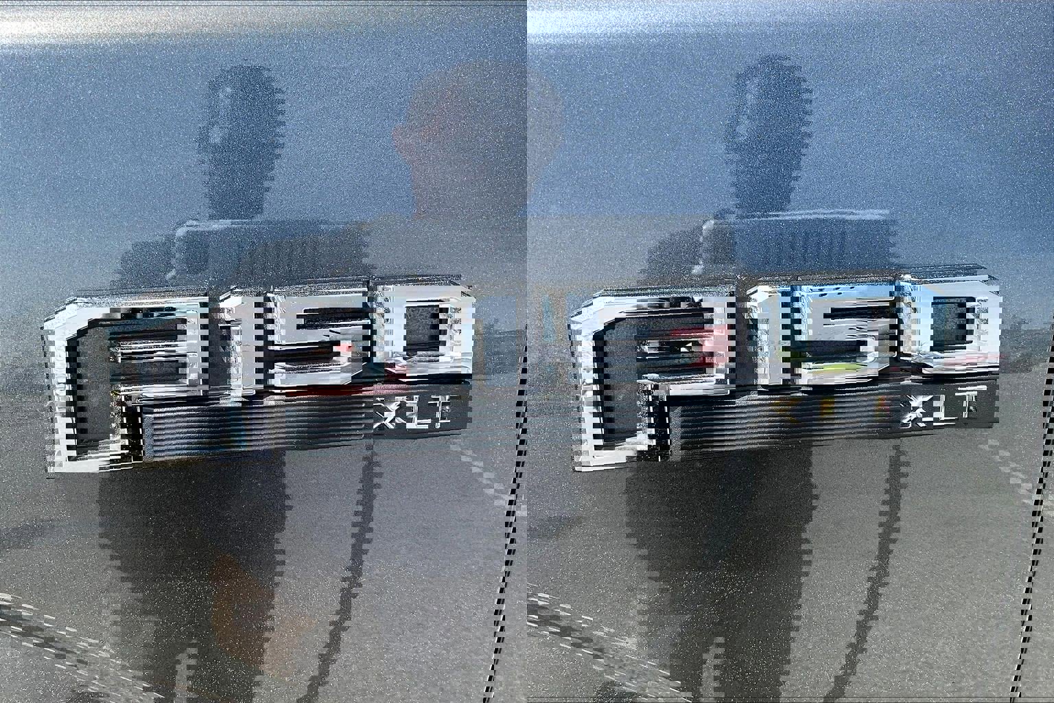 Certified 2019 Ford F150 XLT w/ Equipment Group 302A Luxury AWD/4WD image 25