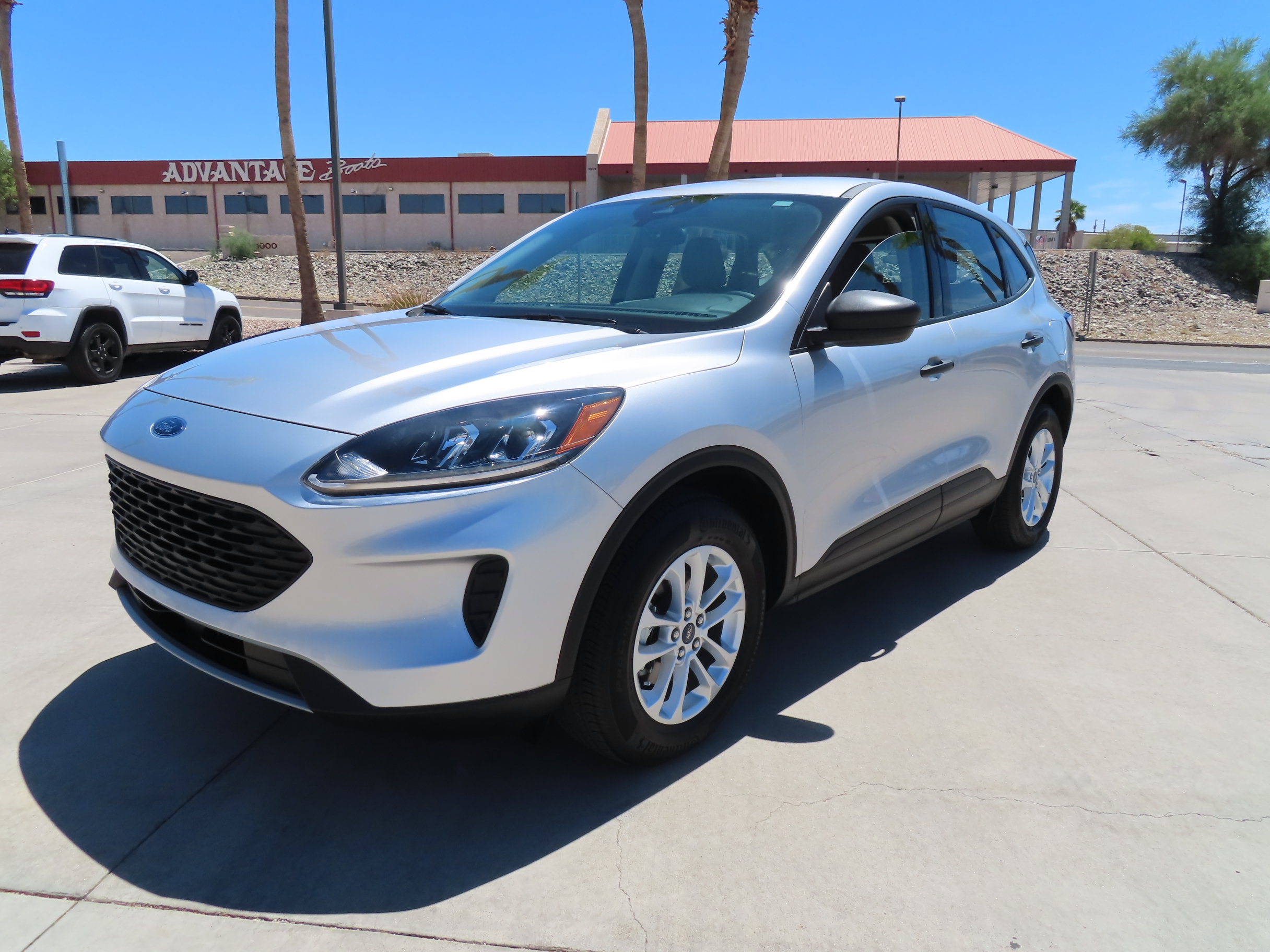 Used 2020 Ford Escape S AWD/4WD image 3