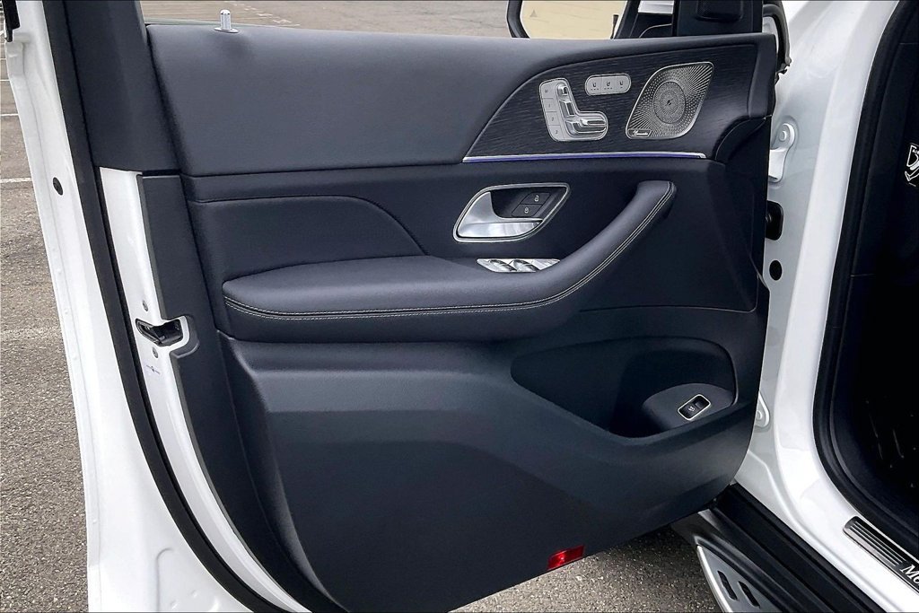 Certified 2025 Mercedes-Benz GLE 450 4MATIC image 15