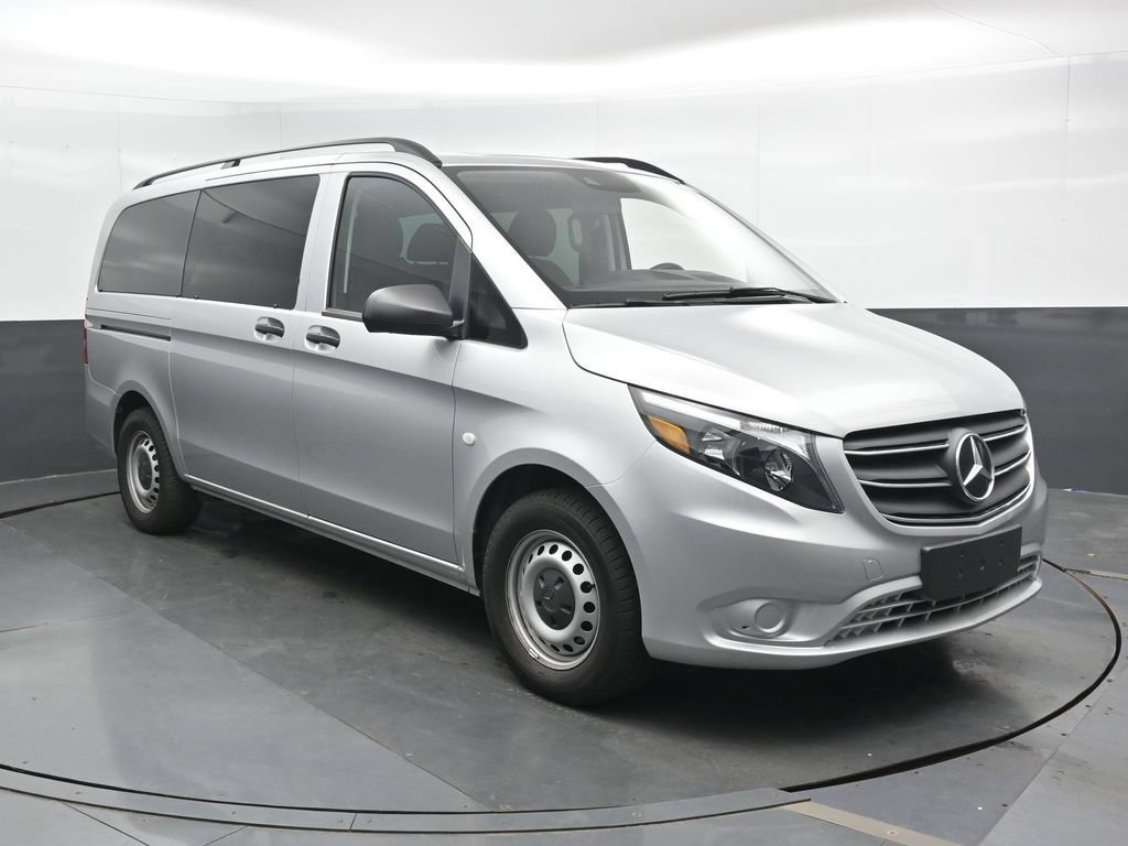 Used 2023 Mercedes-Benz Metris Passenger image 6