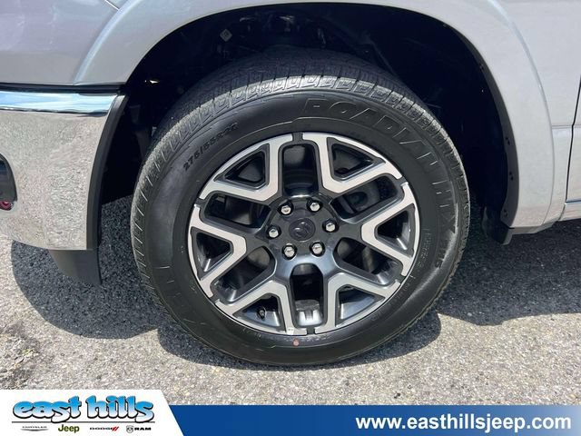 Used 2026 RAM 1500 Laramie AWD/4WD image 10