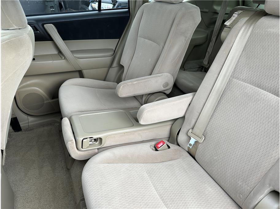 Used 2010 Toyota Highlander AWD - Colorado Owned image 20