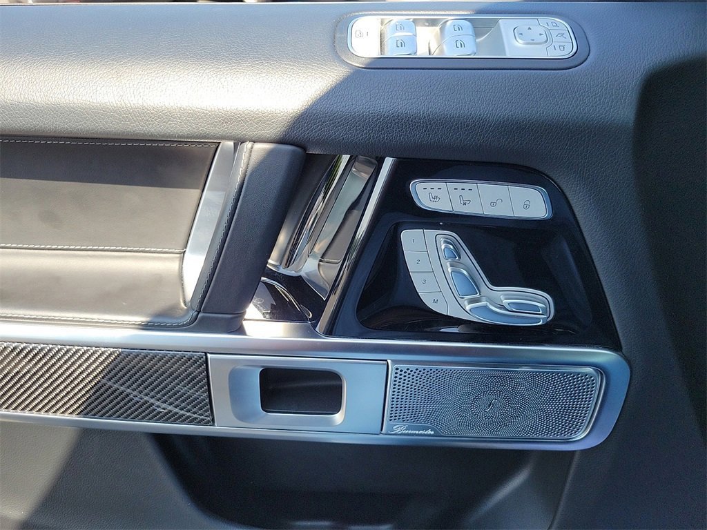 Used 2021 Mercedes-Benz G 63 AMG 4MATIC w/ Seat Comfort Package image 18