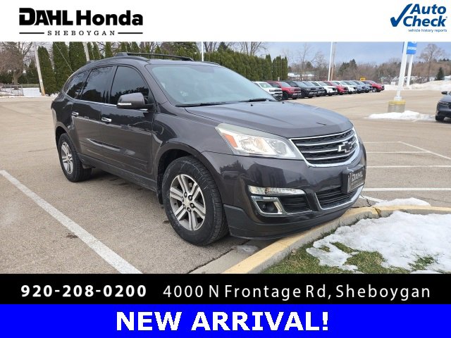 Used 2016 Chevrolet Traverse LT image 1