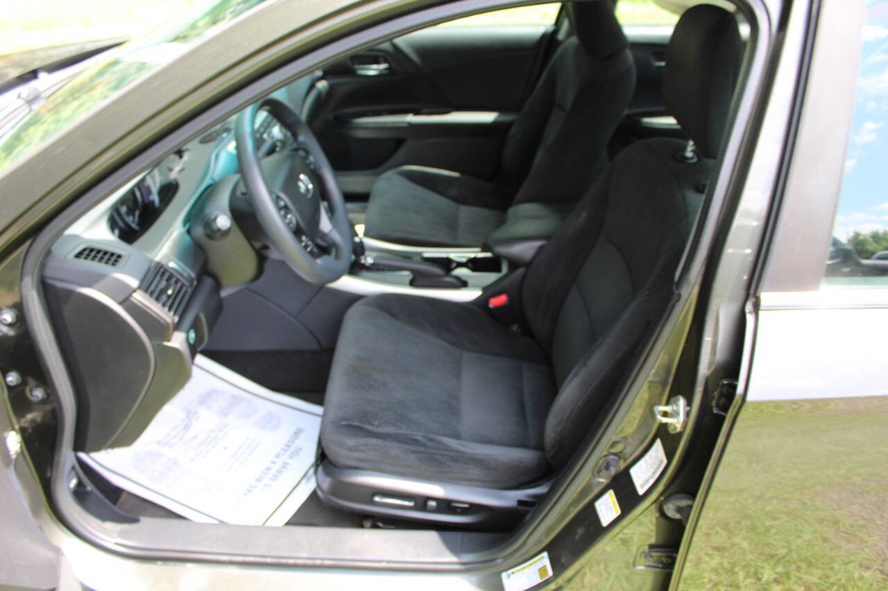 Used 2013 Honda Accord EX image 15
