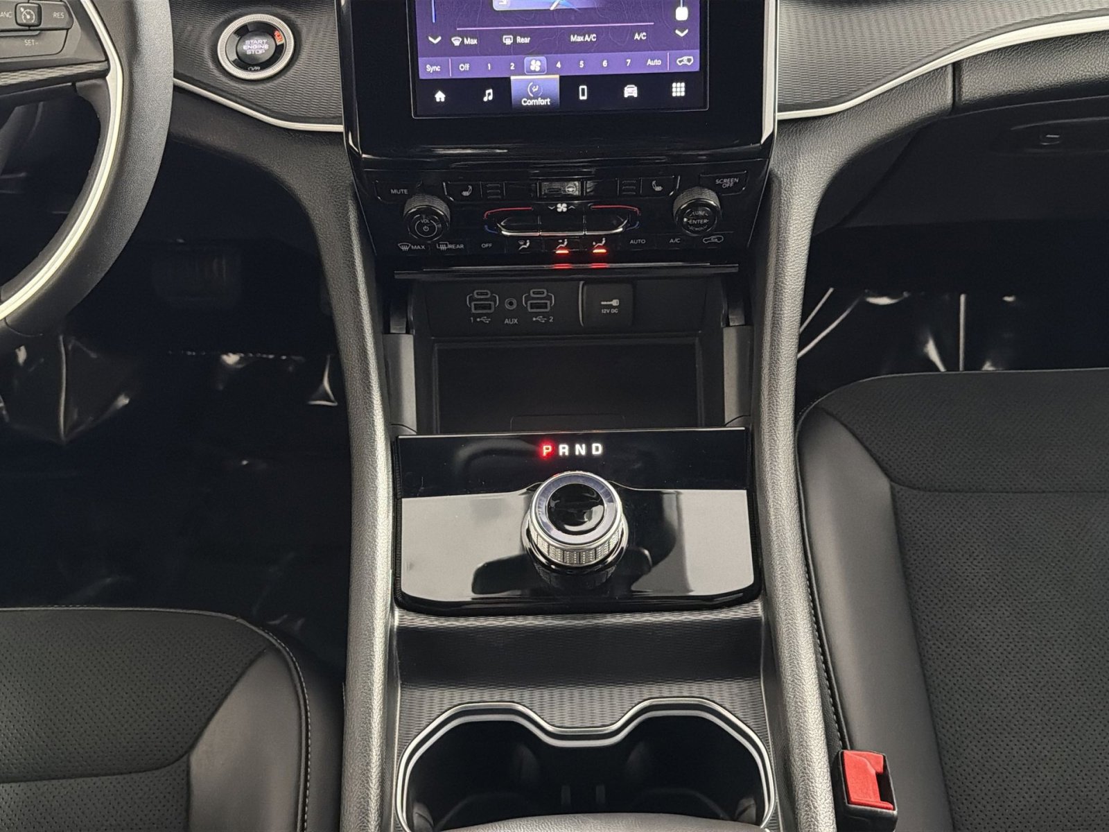 Used 2025 Jeep Grand Cherokee Altitude image 21