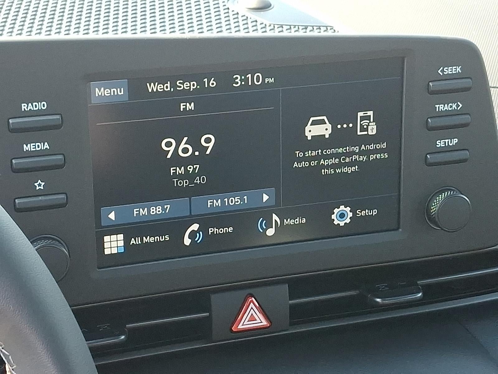 New 2026 Hyundai Elantra SEL Sport FWD image 11