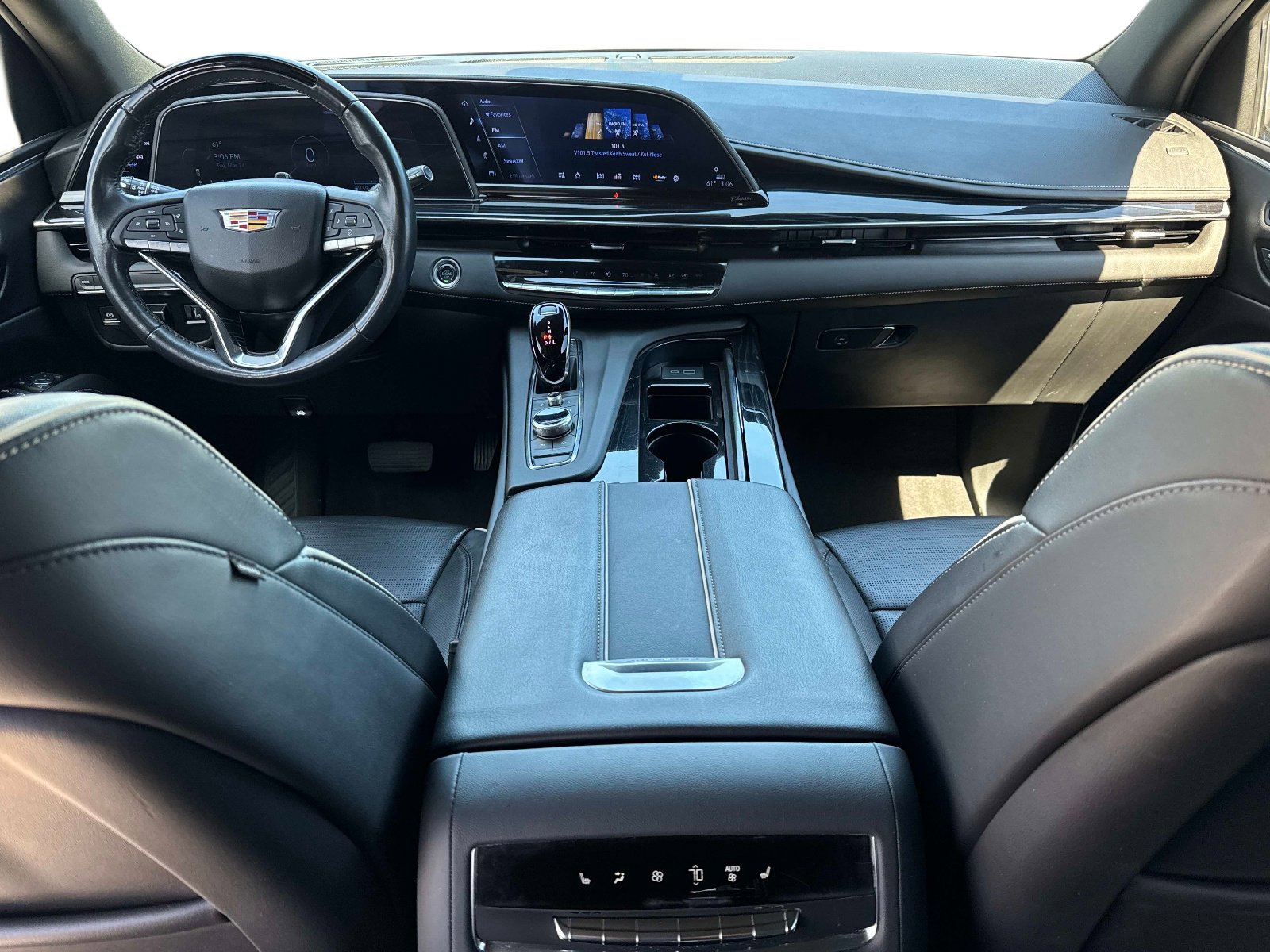 Used 2024 Cadillac Escalade Sport image 17