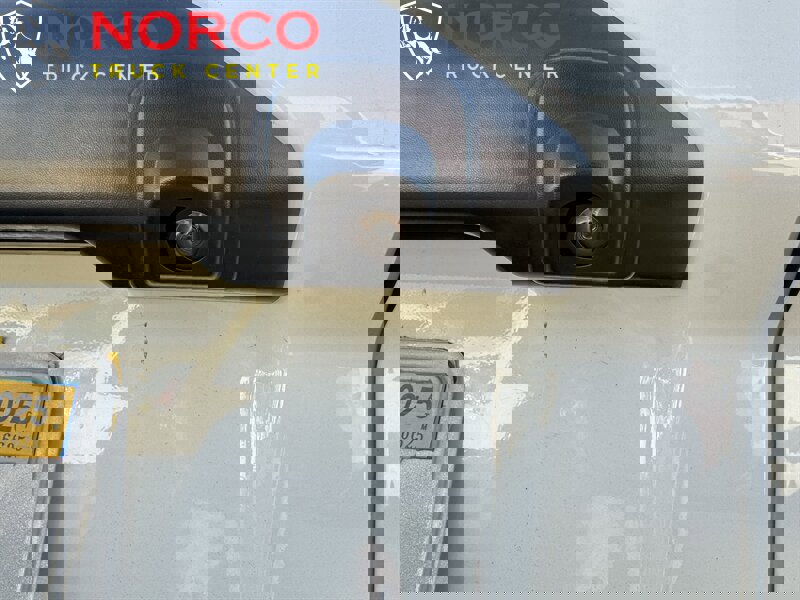 Used 2020 Ford Transit Connect XL image 12