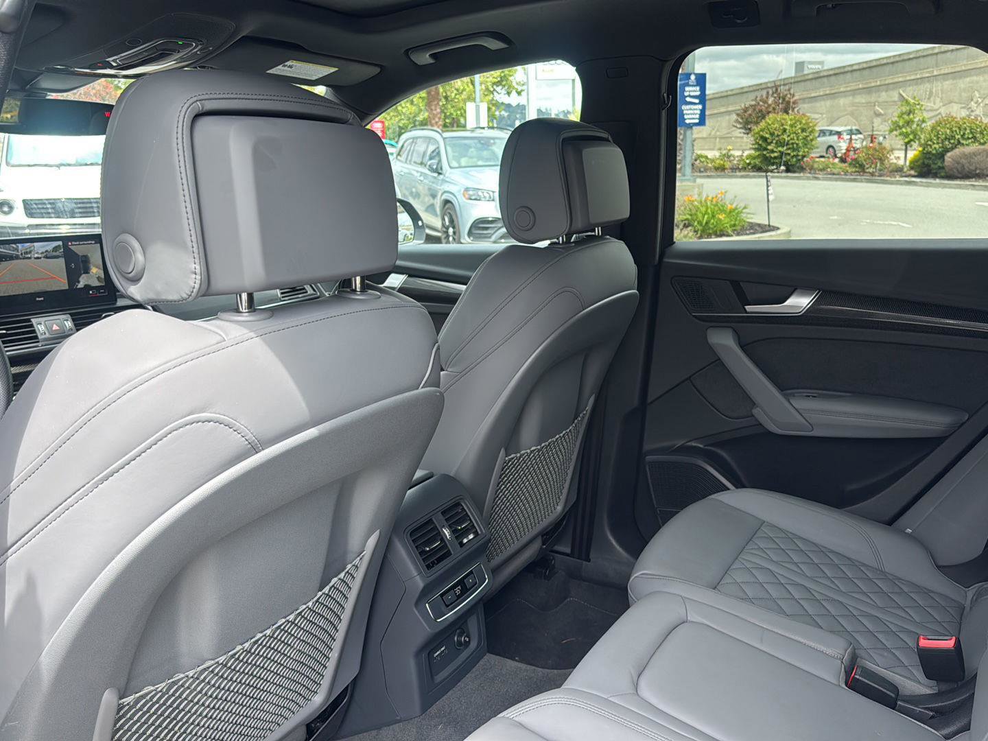 Used 2024 Audi SQ5 Premium Plus w/ Premium Plus Package AWD/4WD image 12
