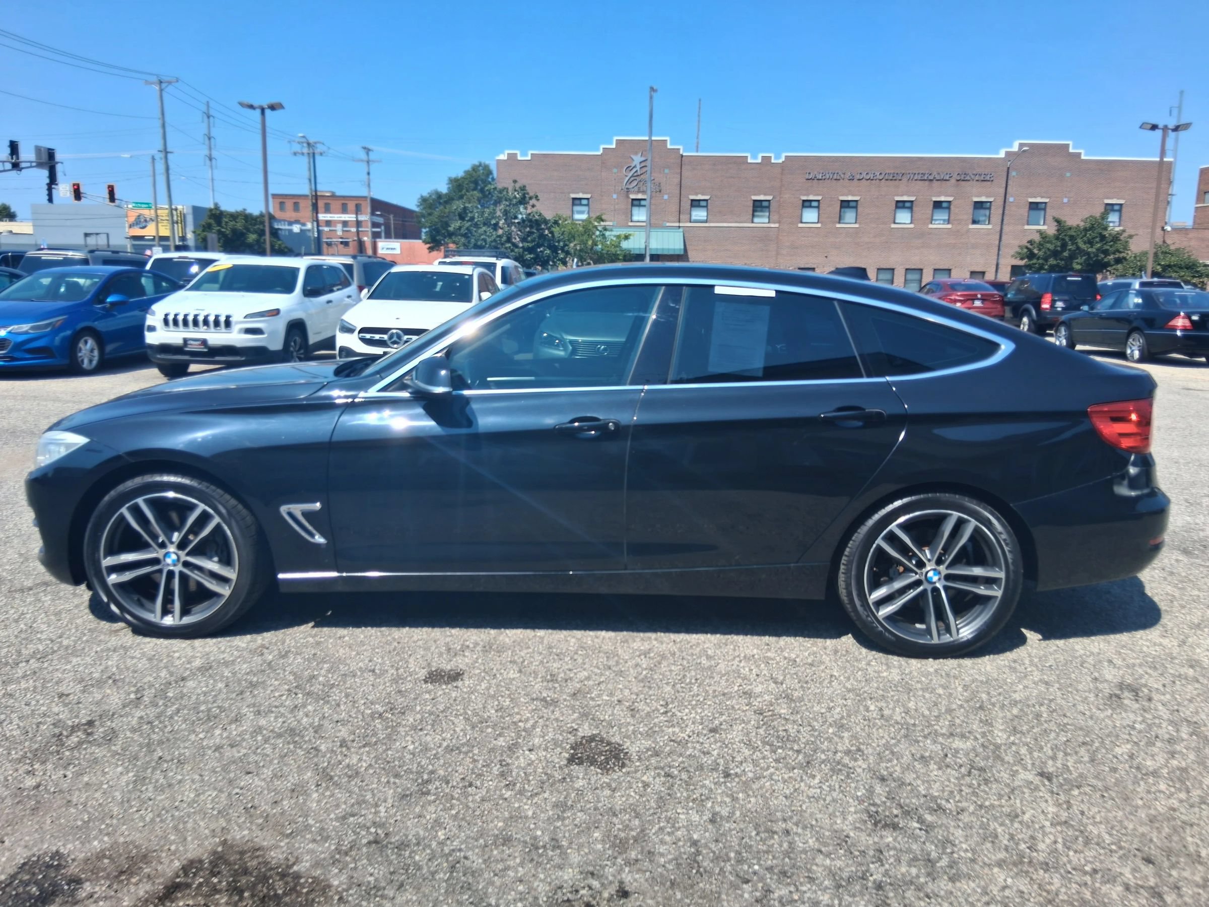 Used 2015 BMW 335i Gran Turismo xDrive AWD/4WD image 3