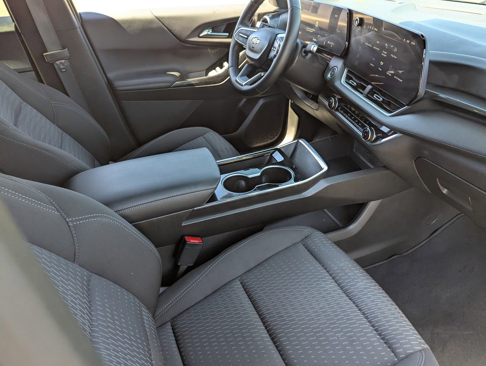 Certified 2025 Chevrolet Equinox LT image 13