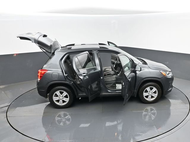 Used 2017 Chevrolet Trax LT w/ LT Convenience Package image 26