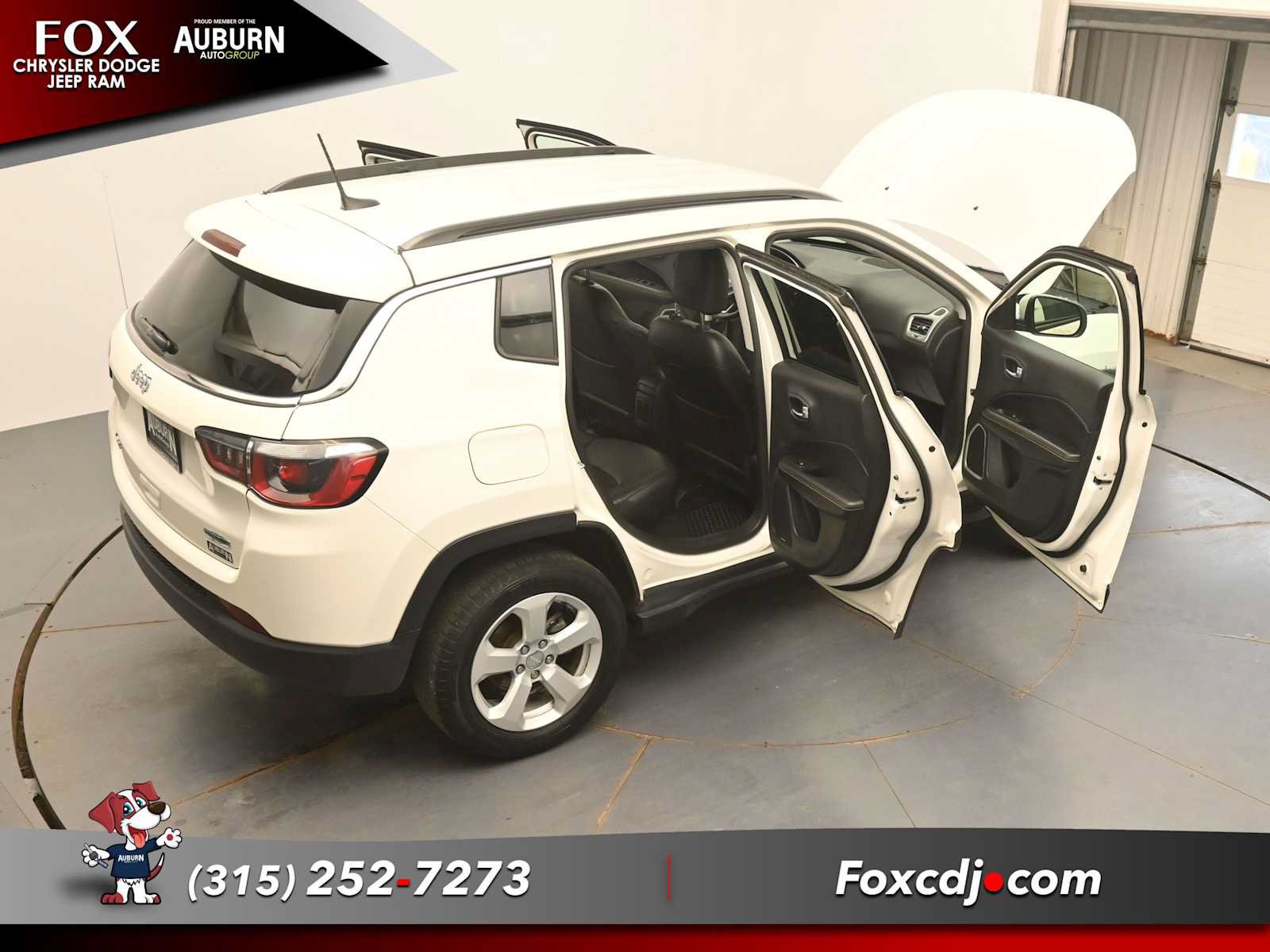 Used 2019 Jeep Compass Latitude w/ Cold Weather Group AWD/4WD image 40