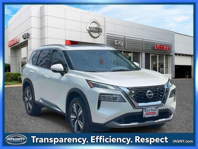 Used 2023 Nissan Rogue SL AWD/4WD image 1