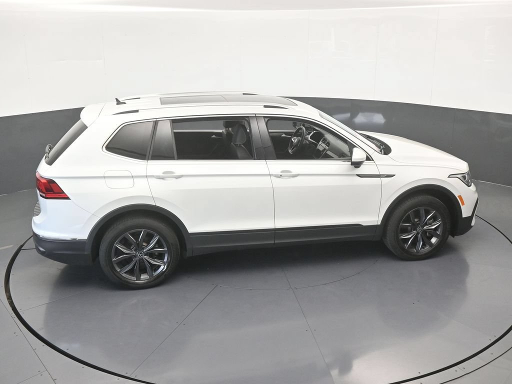 Used 2023 Volkswagen Tiguan SE FWD image 53