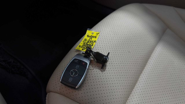 Used 2019 Mercedes-Benz C 300 Sedan image 23