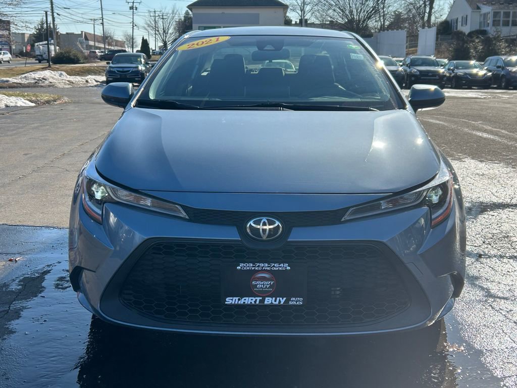 Used 2021 Toyota Corolla LE w/ LE Convenience Package image 3