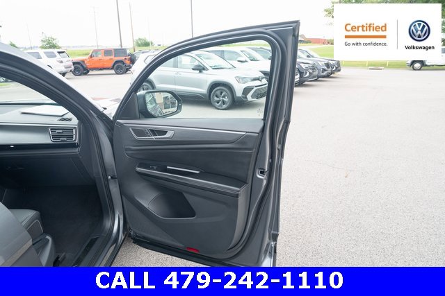 Certified 2024 Volkswagen Atlas Cross Sport SE image 16