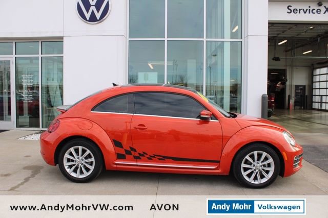 Used 2019 Volkswagen Beetle 2.0T SE image 5