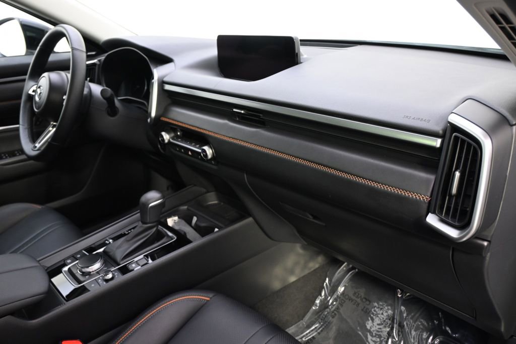Certified 2026 MAZDA CX-50 AWD 2.5 Hybrid w/ Premium Pkg image 15