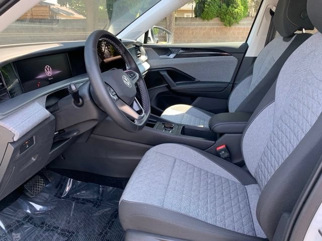 Used 2025 Volkswagen Tiguan S AWD/4WD image 11