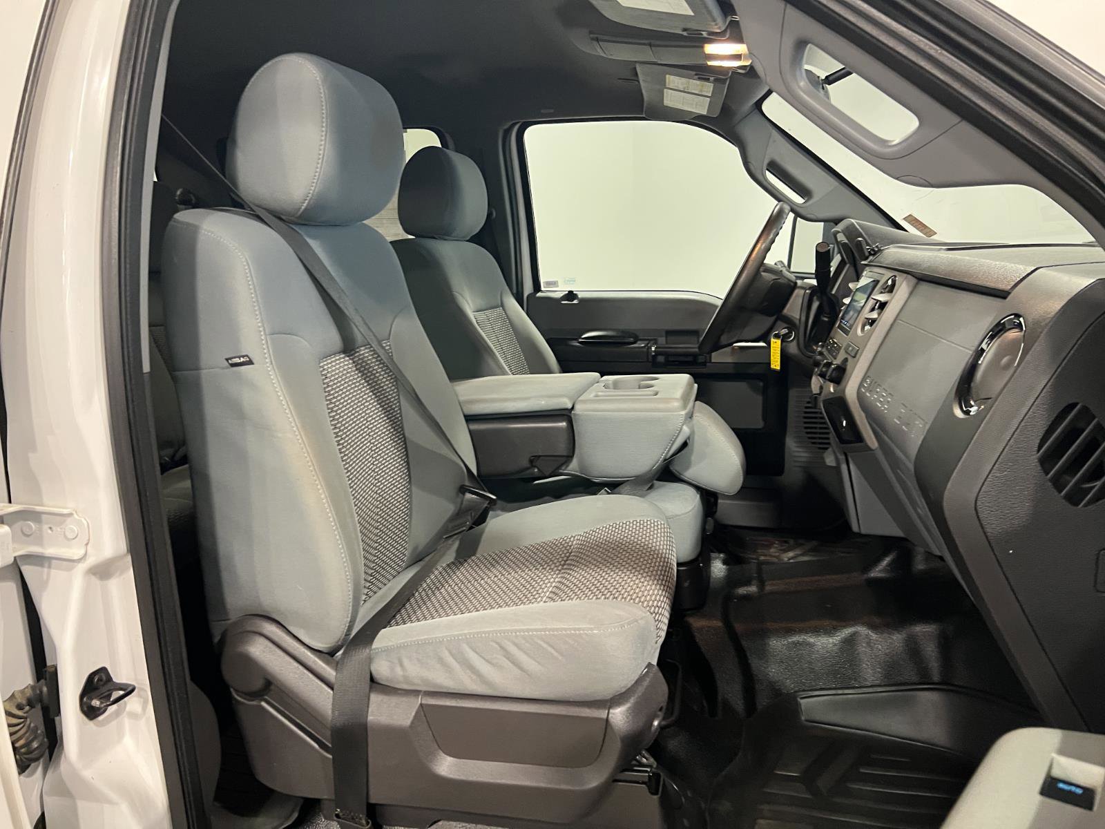 Used 2014 Ford F350 XLT w/ Advanced Security Group image 33