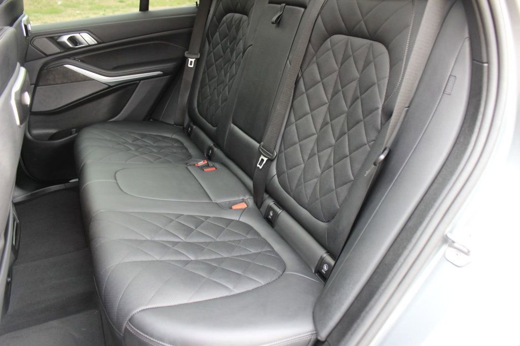 Used 2025 BMW X5 xDrive40i image 29