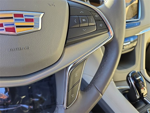 Used 2021 Cadillac XT5 Premium Luxury image 23