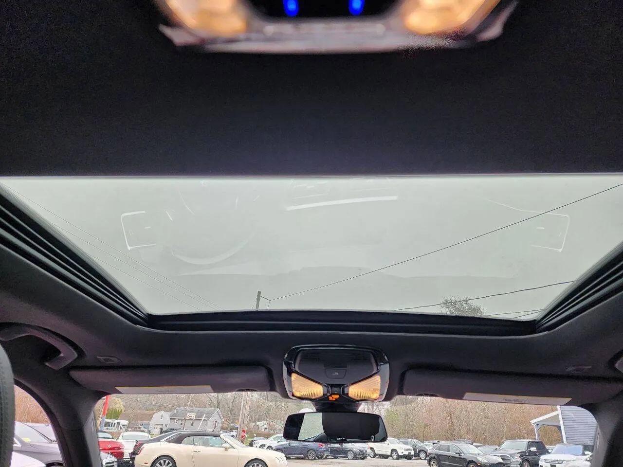 Used 2021 BMW 330i xDrive Sedan w/ Convenience Package image 17