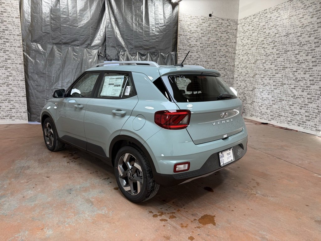 New 2026 Hyundai Venue SEL image 5