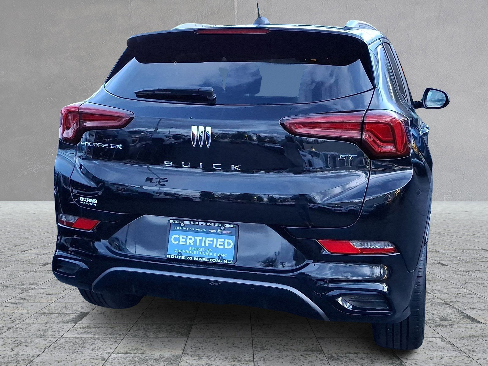 Certified 2024 Buick Encore GX Sport Touring w/ Comfort Package image 10