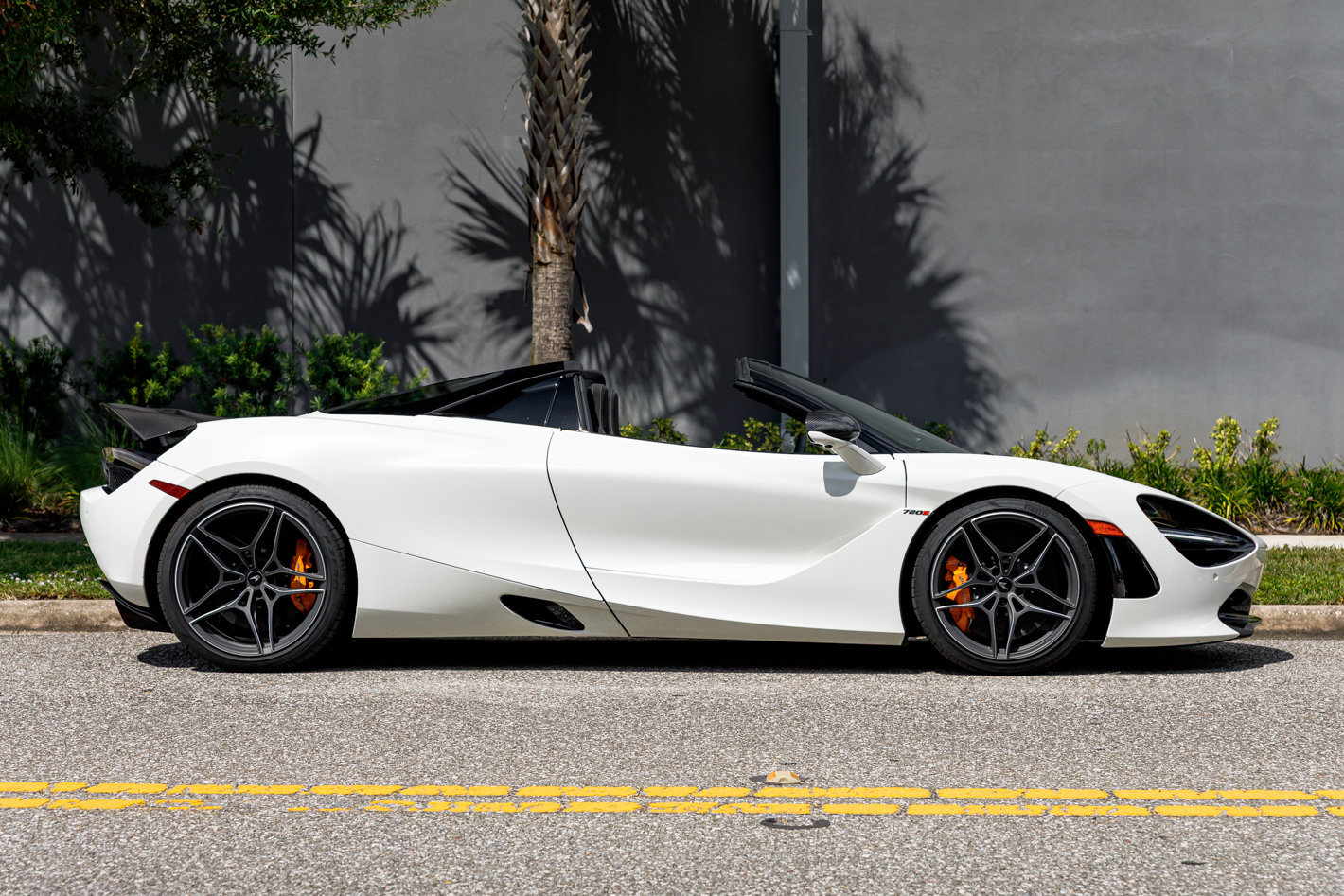 Used 2020 McLaren 720S Performance RWD image 10