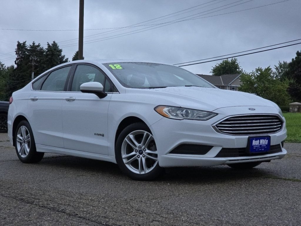 Used 2018 Ford Fusion S FWD image 2