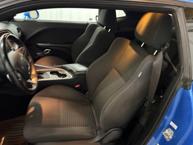 Used 2019 Dodge Challenger R/T RWD image 21