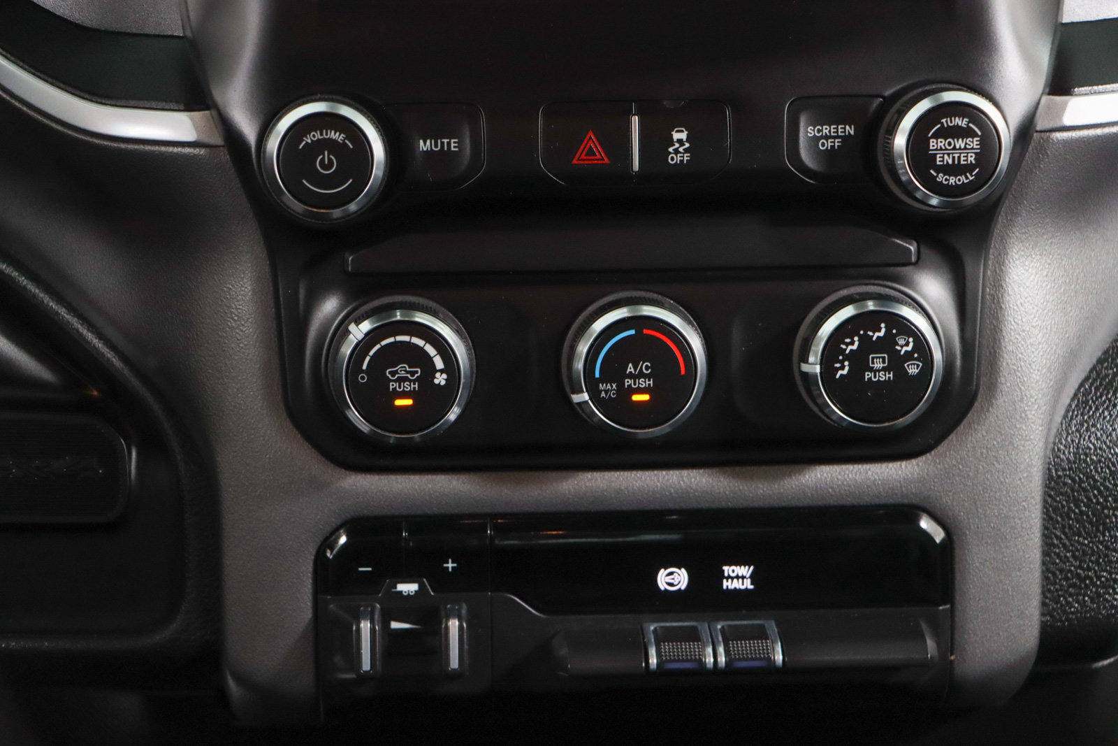 Used 2022 RAM 2500 Big Horn AWD/4WD image 21