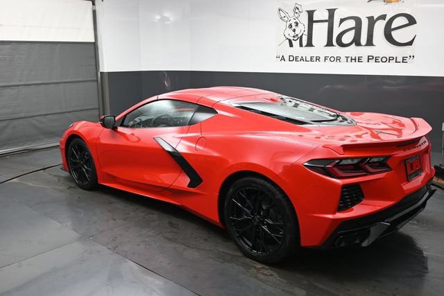 New 2027 Chevrolet Corvette Stingray Coupe w/ Stealth Interior Trim Package RWD image 13