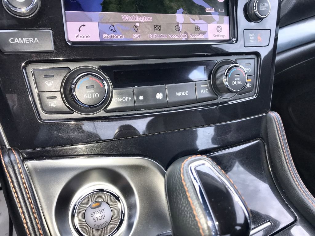 Used 2023 Nissan Maxima SR w/ Sport Mat Group image 19