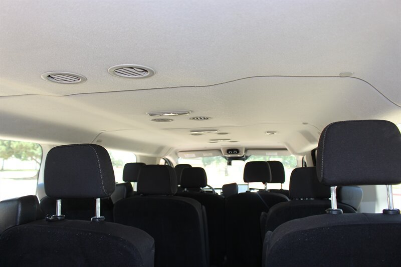 Used 2023 Ford Transit 350 XLT RWD image 10