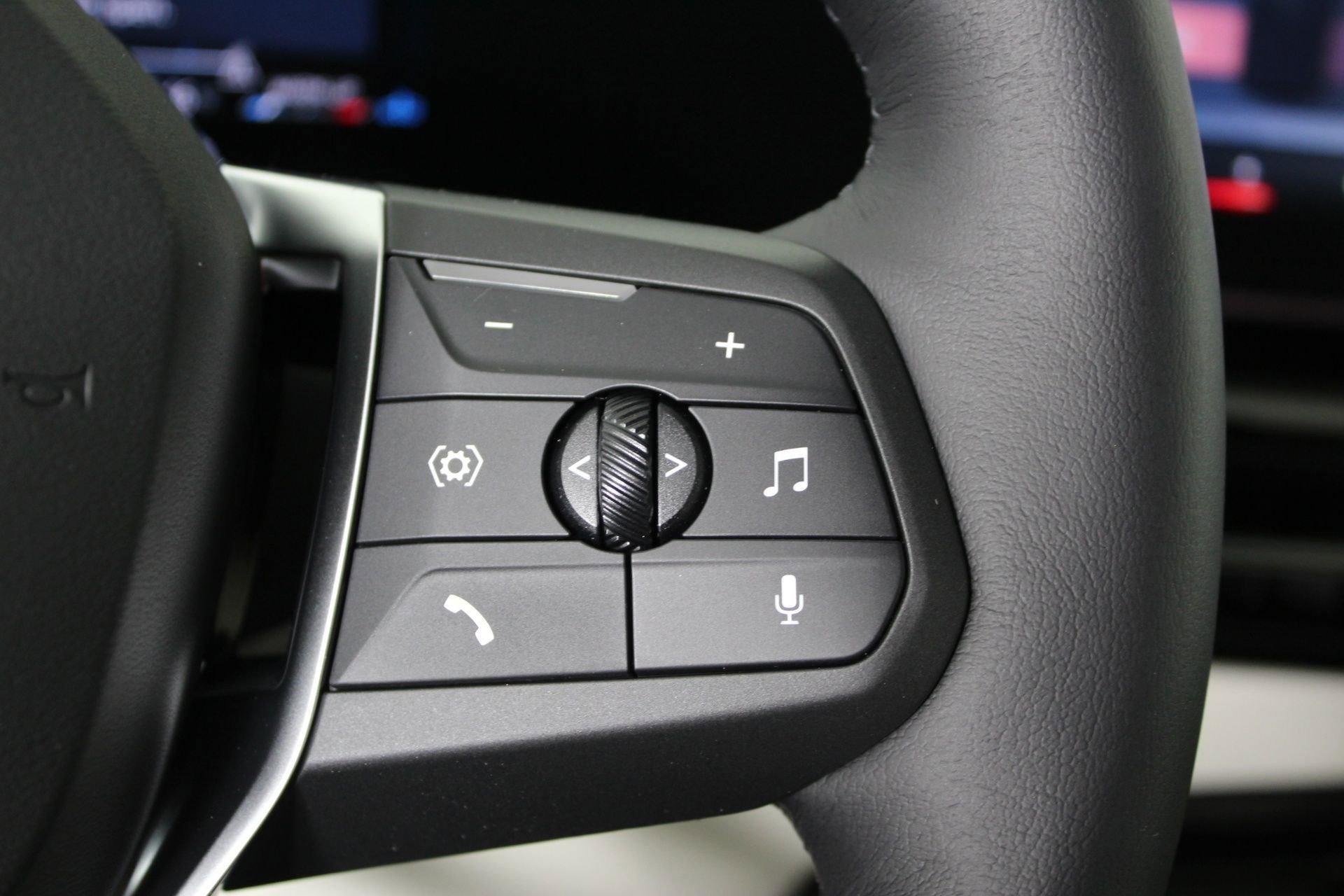 New 2026 BMW X1 xDrive28i w/ Technology Package image 28