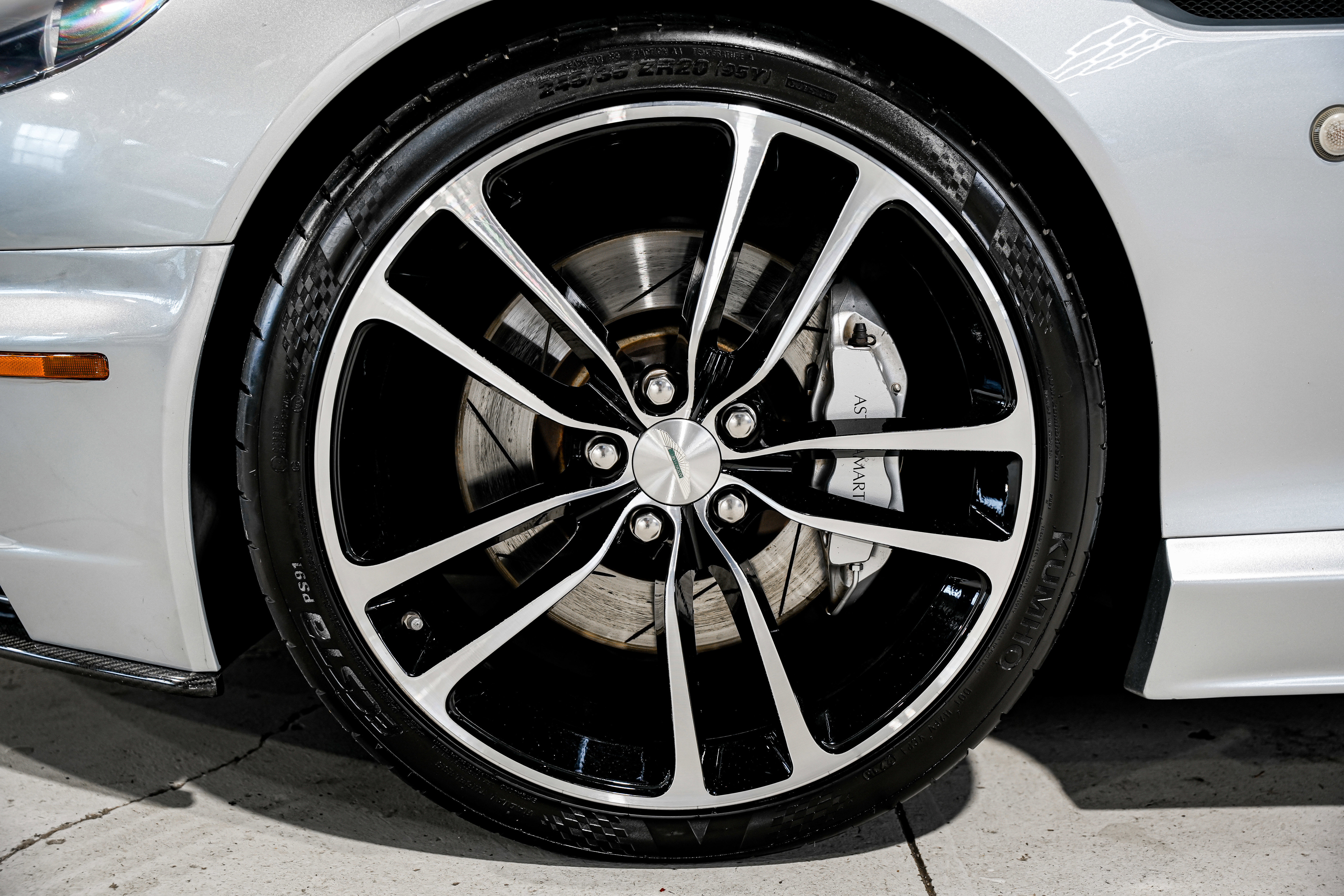 Used 2007 Aston Martin DB9 Volante image 39