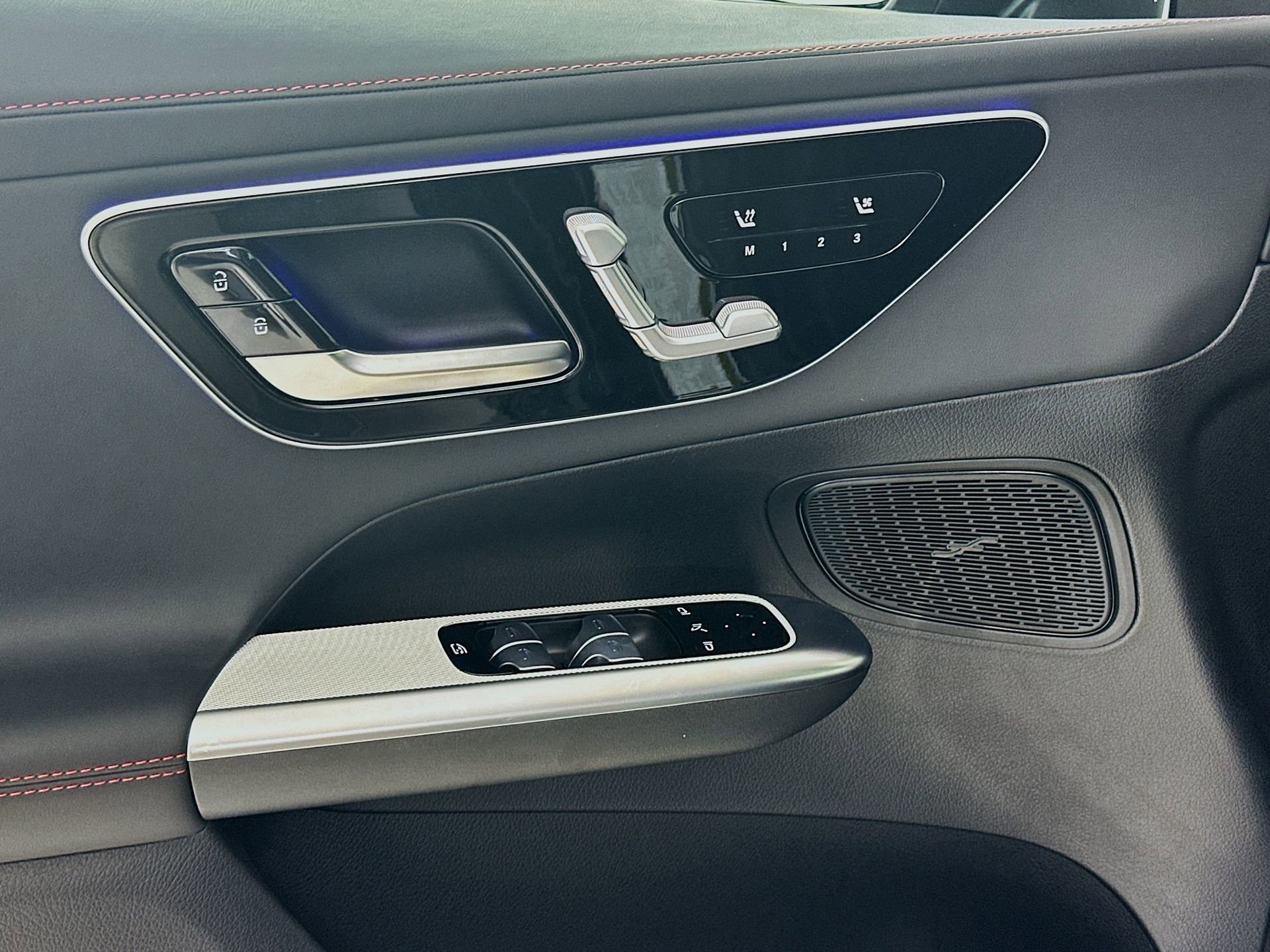 New 2026 Mercedes-Benz GLC 43 AMG 4MATIC image 19