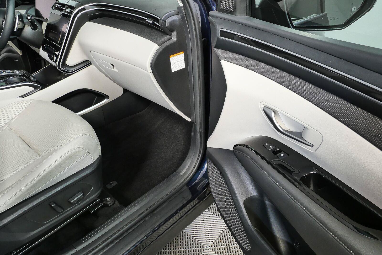 Used 2024 Hyundai Tucson Limited AWD/4WD image 31