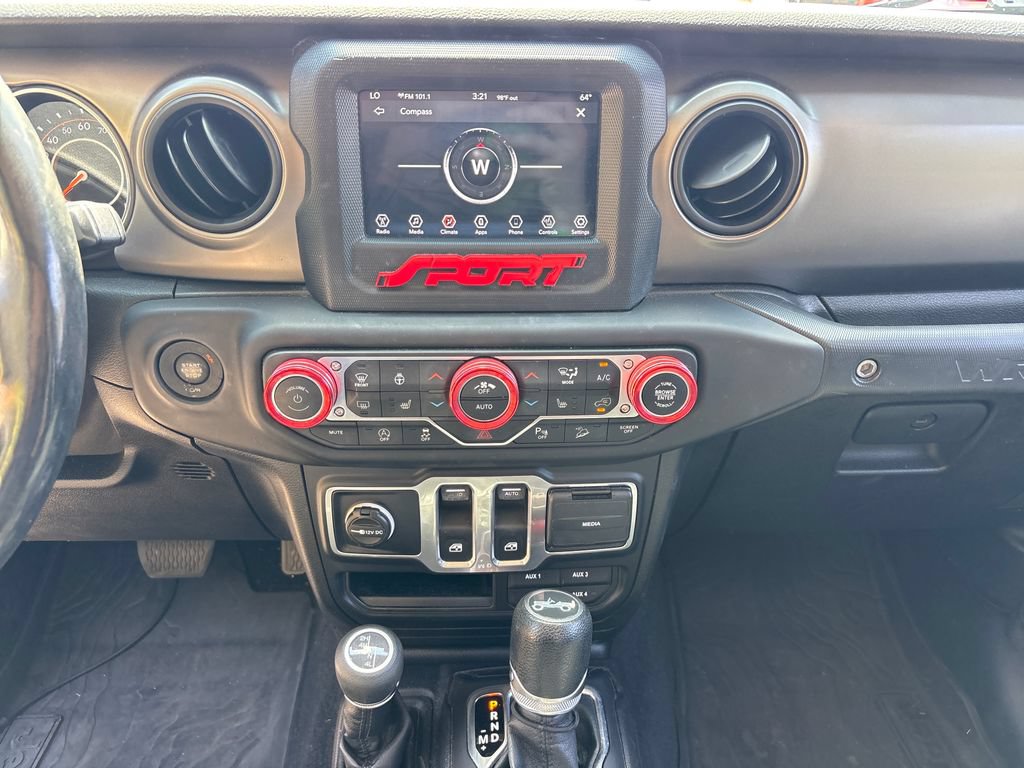 Used 2019 Jeep Wrangler Sport AWD/4WD image 22