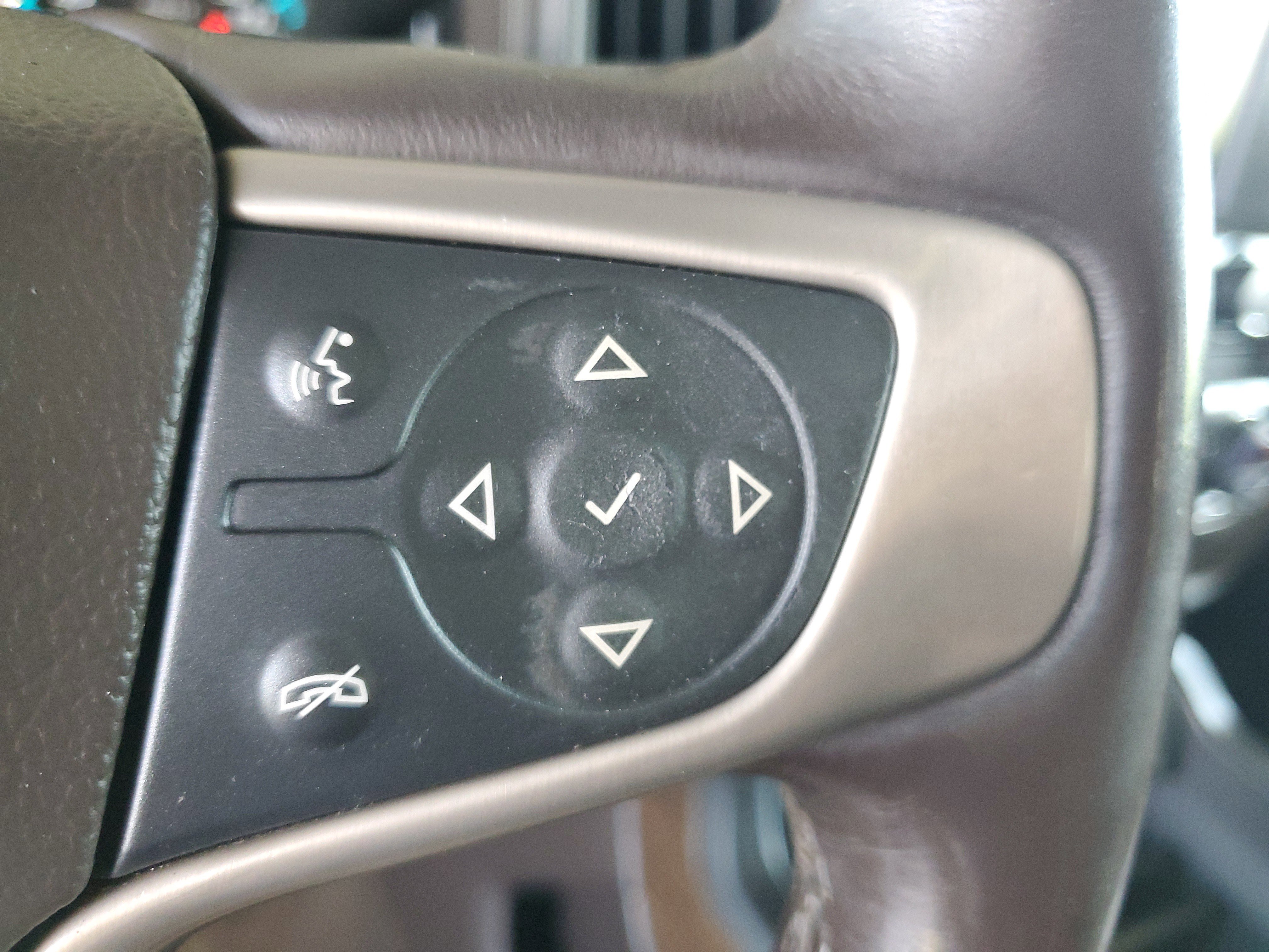 Used 2018 GMC Sierra 3500 Denali w/ Duramax Plus Package image 24