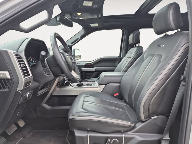 Used 2015 Ford F150 Platinum w/ Equipment Group 701A Luxury AWD/4WD image 11