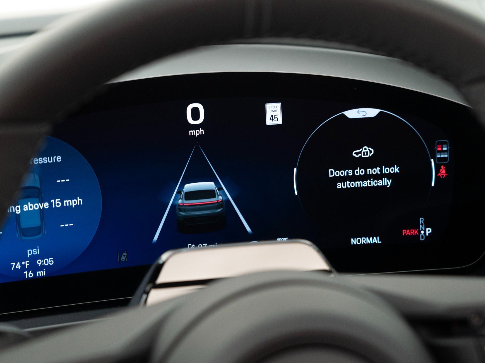 New 2026 Porsche Macan Turbo Electric image 24