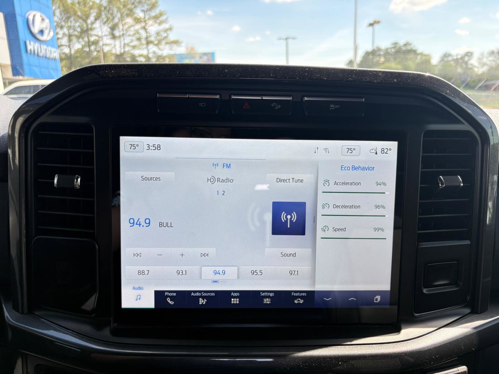 Used 2022 Ford F150 XLT w/ Equipment Group 302A High image 25