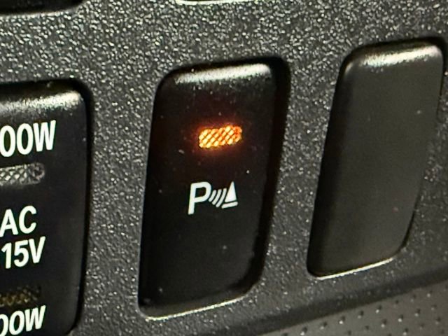 Used 2010 Toyota FJ Cruiser 4WD image 17