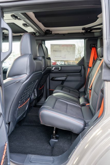 New 2025 Ford Bronco Raptor w/ Interior Carbon Fiber Pack image 9